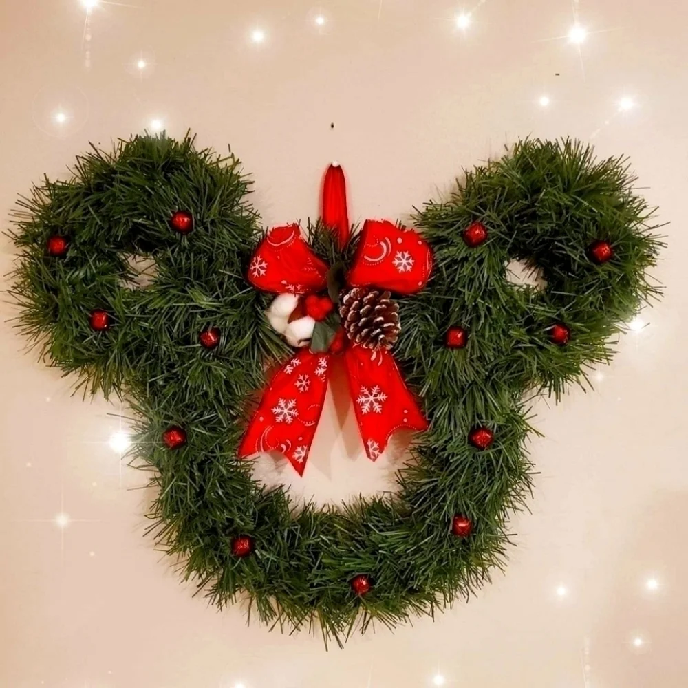 Mickey Mouse wreath or wall decor christmas